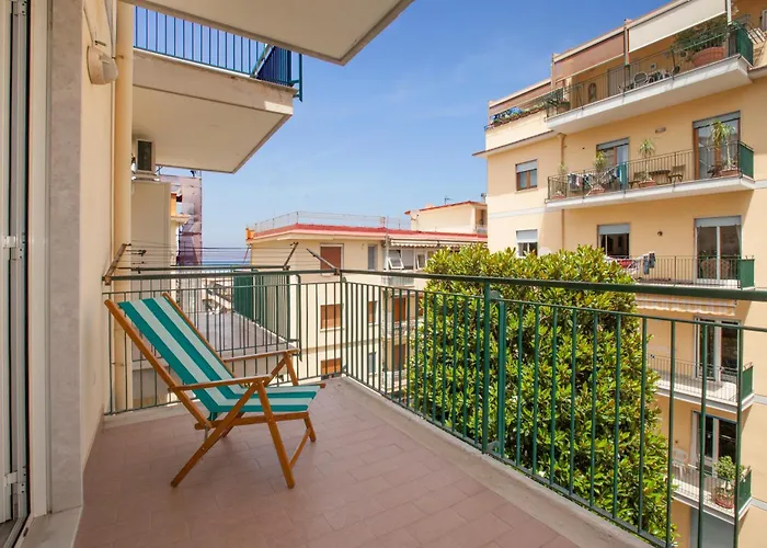 Apartament Sorrentovibes - New Family 3 Bedrooms House In